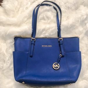 🎀BLUE MK PURSE🎀